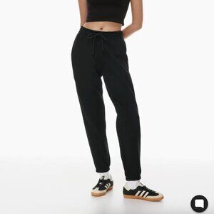Aritzia Cozy Fleece Boyfriend Sweatpant TNA Sweatfleece Size Medium Black